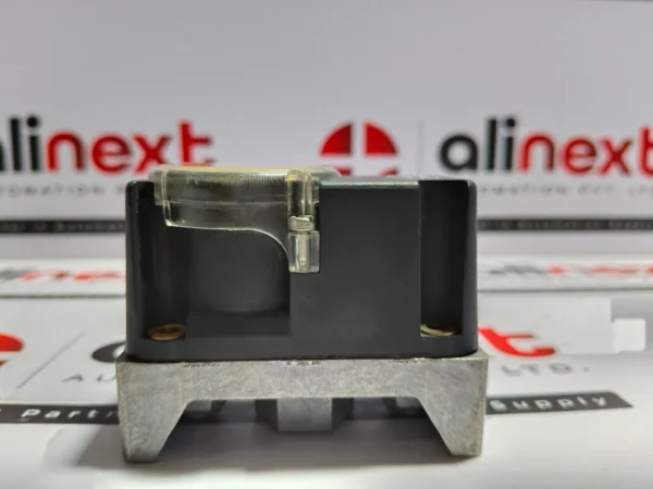 Dungs GW 3 A6 pressure switch 250V 6A 50-60Hz