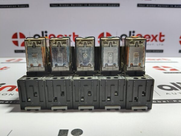 Finder 55.34.9.024.0070 Series general purpose relay USED | Tested | Working