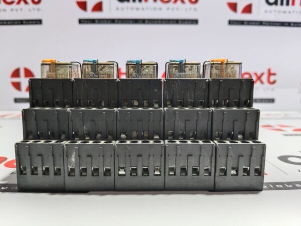 Finder 55.34.9.024.0070 Series general purpose relay USED | Tested | Working