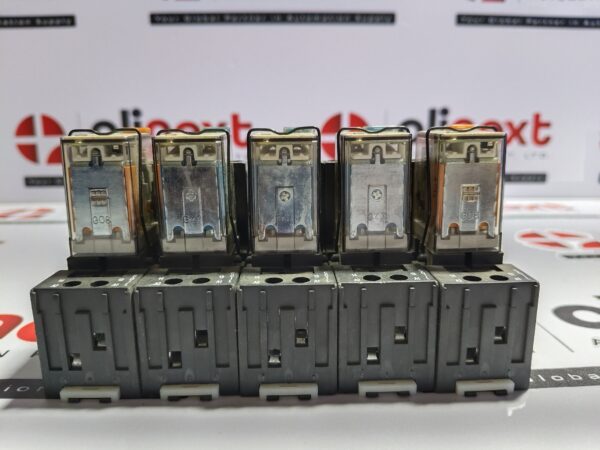 Finder 55.34.9.024.0070 Series general purpose relay USED | Tested | Working