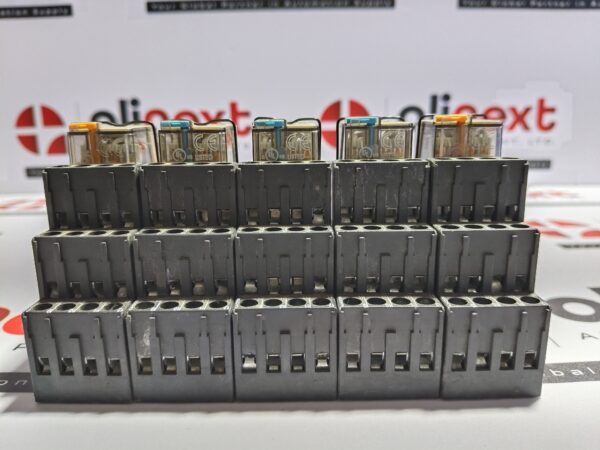 Finder 55.34.9.024.0070 Series general purpose relay USED | Tested | Working