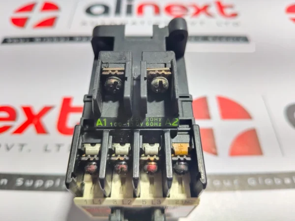 Fuji Electric SC-03(11) Contactor 4NC0A0 Coil 110V