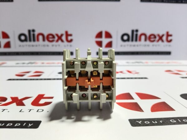 Hyundai HIAB 31 auxiliary contact block Brand New | Original | Unused