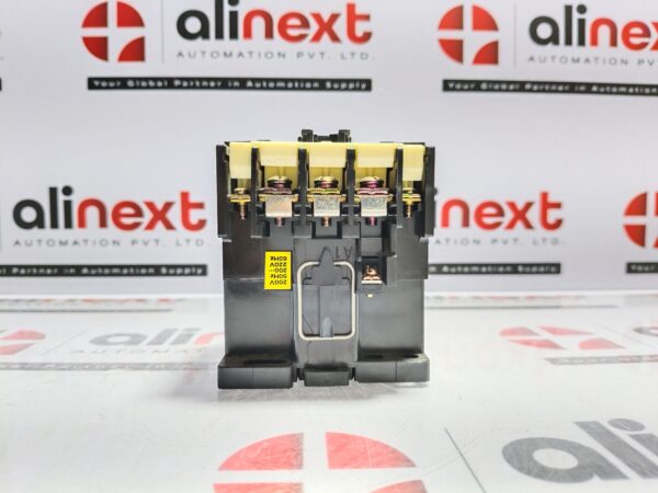 Hyundai HMC 27 W11 magnetic contactor