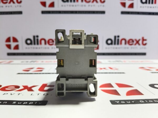 Hyundai HMX 31 control relay Brand New | Original | Unused