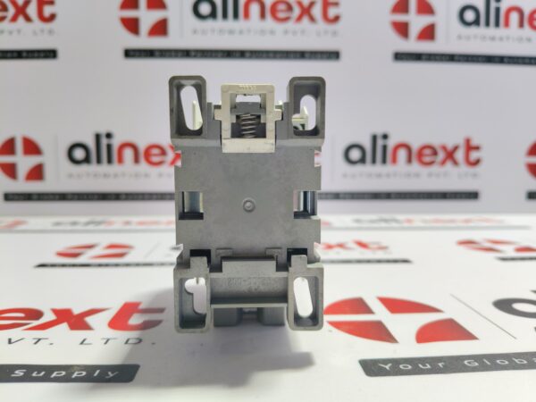 Hyundai HiMC 18 magnetic contactor Brand New | Original | Unused