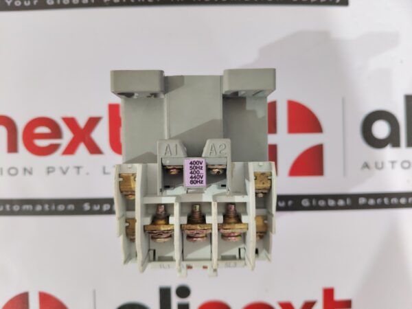 Hyundai HiMC 32 magnetic contactor Brand New | Original | Unused