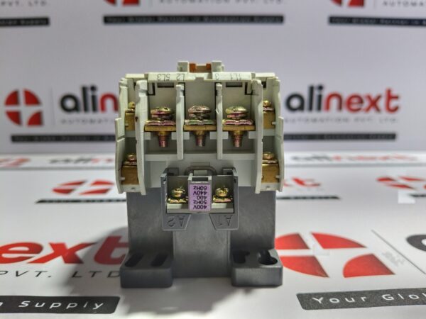 Hyundai HiMC 32 magnetic contactor USED | Tested | Working