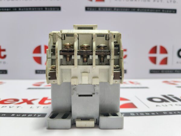 Hyundai HiMC 40 magnetic contactor 50A| 750V~ or 1000V