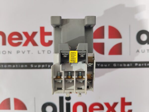 Hyundai HiMC22 Magnetic Contactor 32A 3Pole 750V Coil 220V Used | Tested | Working