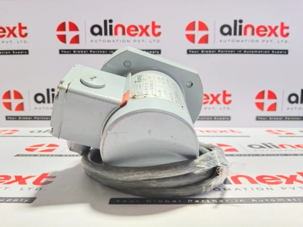 KUHSE GH70.15 DC Linear Solenoid Actuator – 196V, 190 N, 15 mm Stroke