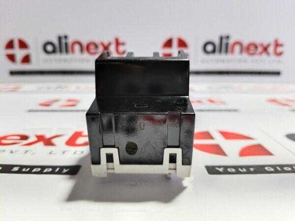 Hyundai HMX 22 control relay Brand New | Original | Unused