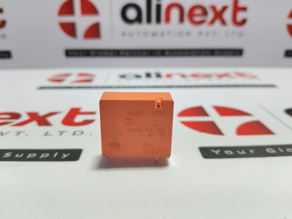 Lot of 6x Schrack RP011024 power relay 24V DC 10A 240VAC