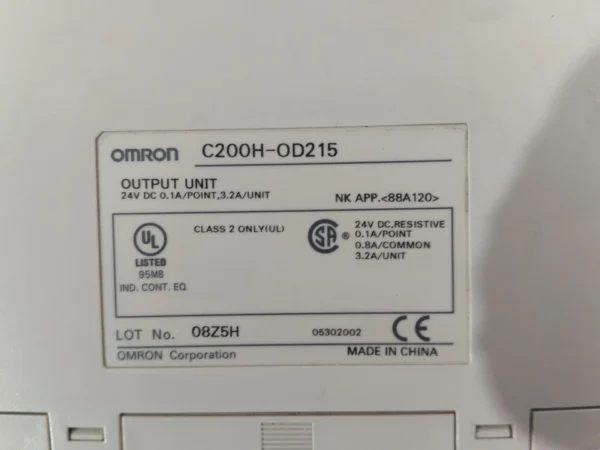 Omron C200H-OD215 PLC Output Unit module