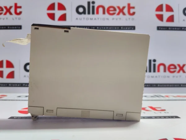 Omron C200H-OD215 PLC Output Unit module