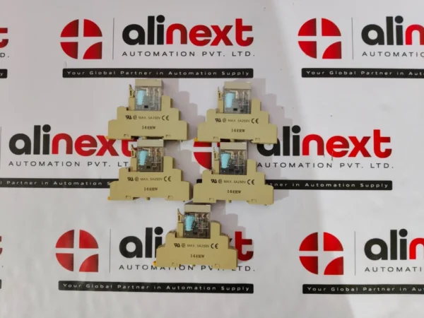 Omron G2R-2-SNI(S) Relay with 1483EW DIN-rail Socket Base G2R-2-SN1(S)