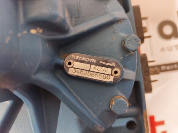 Rexroth 3460565500 pneumatic E/P converter/regulator.