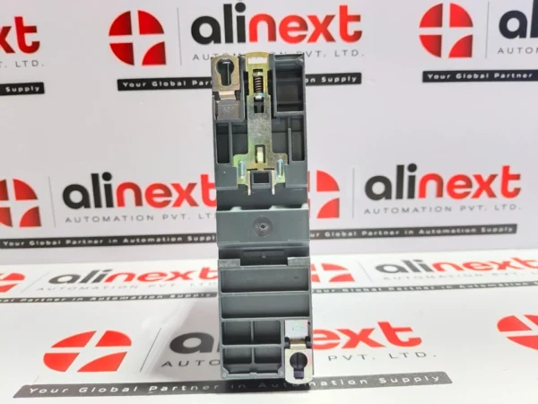 Schneider Electric LUCA12BL TeSys U standard control unit 24VDC 600V 12A