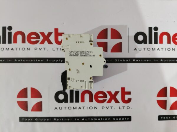 General Electric G63 3-pole miniature circuit breaker USED | Tested | Working