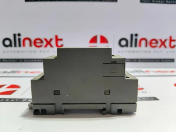 Siemens 6ED1 055-1MB00-0BA1 LOGO! DM8 12/24R expansion module 12/24V DC