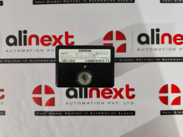 Siemens LAE10 Series 02 flame safeguard controller 220-240V 5VA