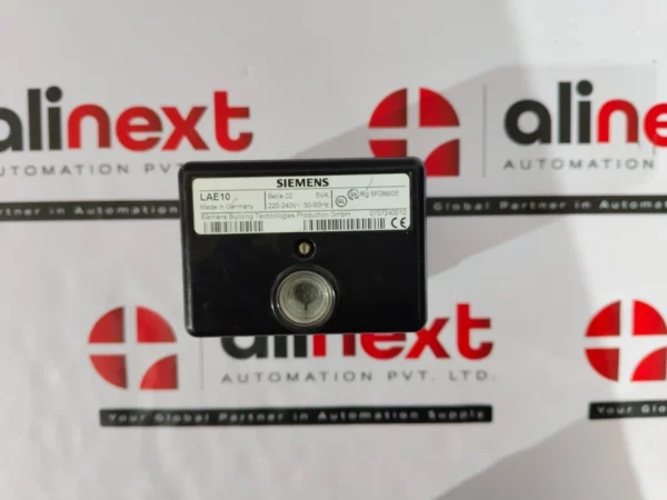 Siemens LAE10 Series 02 flame safeguard controller 220-240V 5VA