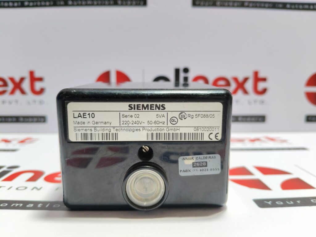 Siemens LAE10 flame safeguard controller 220-240 V AC