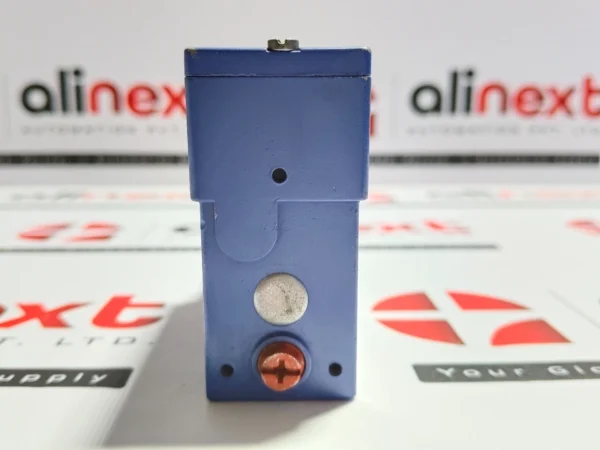 Telemecanique Nautilus XMLA020A2S11 Pressure switch