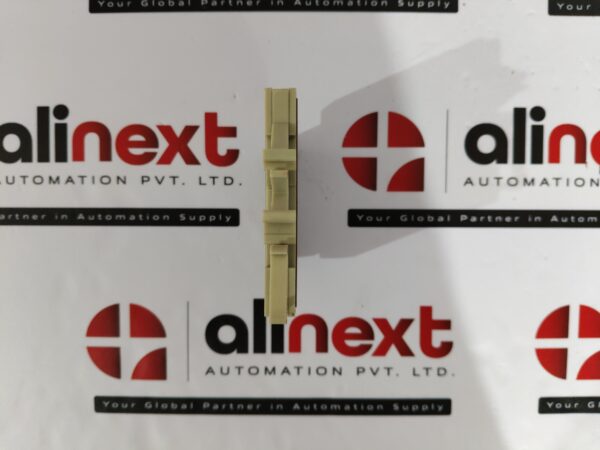 Weidmüller UPAC Analogue Isolator 0–10V 4–20mA DIN Rail – USED Tested Work image 01