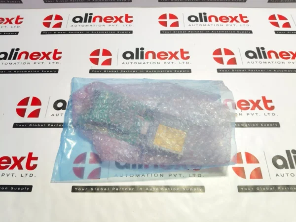 Azbil Corporation J-SRV90X-122-1 temperature transmitter 24V 4~20mA