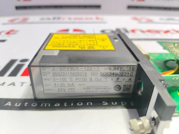 Azbil Corporation J-SRV90X-122-1 temperature transmitter 24V 4~20mA