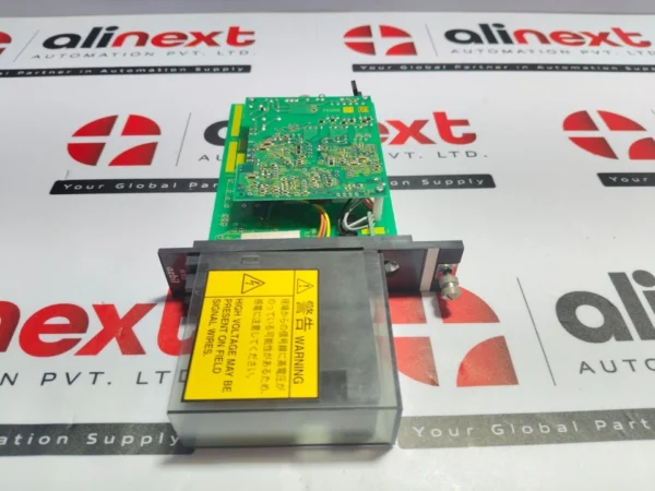 Azbil Corporation J-SRV90X-122-1 temperature transmitter 24V 4~20mA