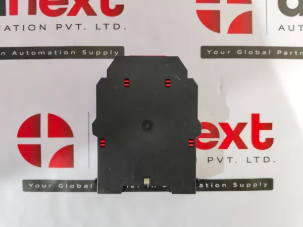 BBC C105.02 thermistor protection relay