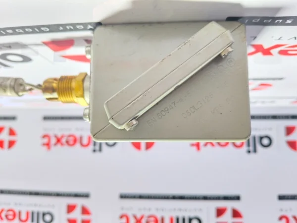 Danfoss KPS 80 pressure switch 060L3126 356