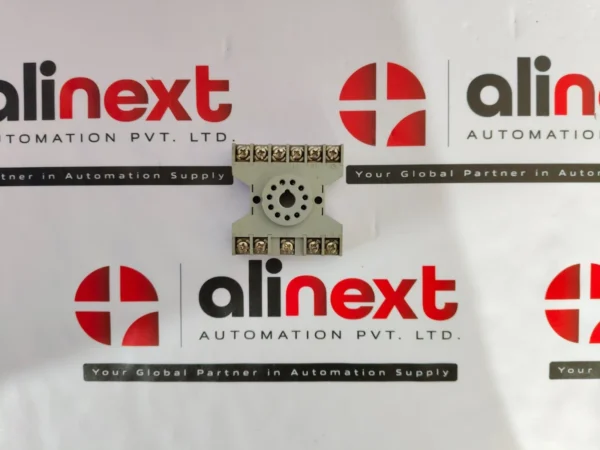 Dayton 6X156E relay socket 10A 300VAC