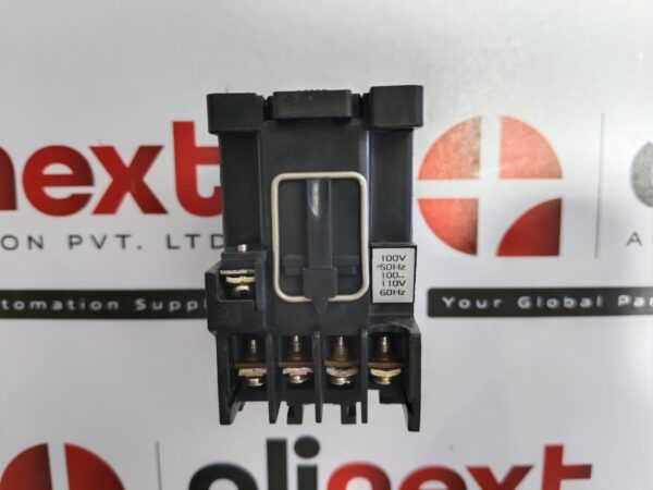 Hyundai HMC 20 AC magnetic contactor 25A Coil-110V [ slightly crack ]