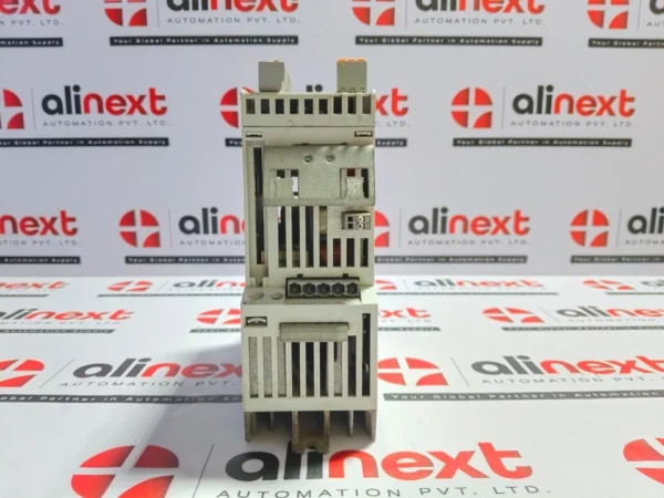  Lenze 8400 StateLine C frequency inverter E84AVSCE3712SX0