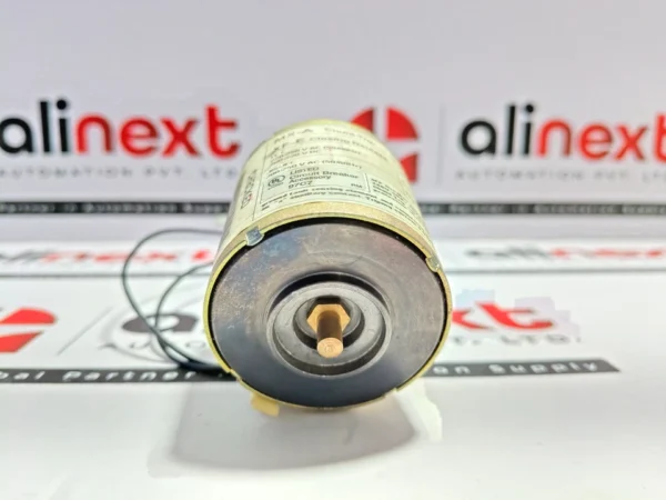 Merlin Gerin MX-A Shunt Trip XF-E Closing Release circuit breaker