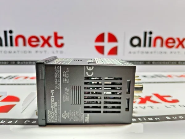 Omron H7CX-R11D1-N digital tachometer