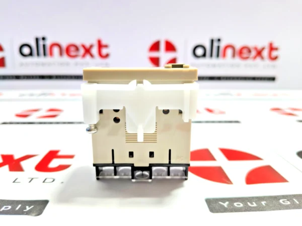 Omron H7ET-N self-powered time counter