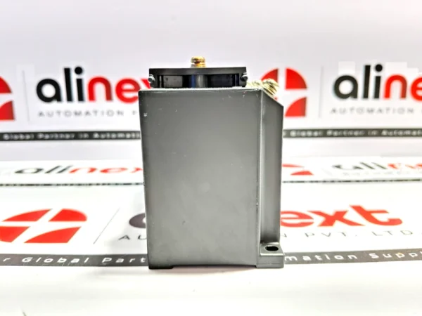 Schneider Electric 3CT-H2-200-C current transformer