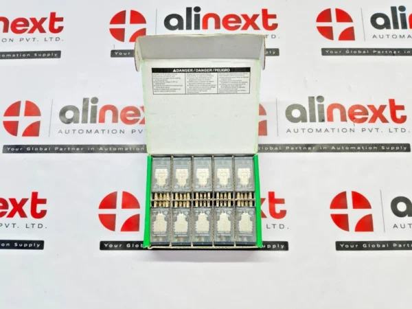 Schneider Electric 792XDX3M4L-24D miniature relay 24 VDC lot of 10x