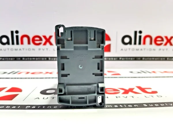 Schneider Electric CAD50 auxiliary contactor 230V 50/60Hz