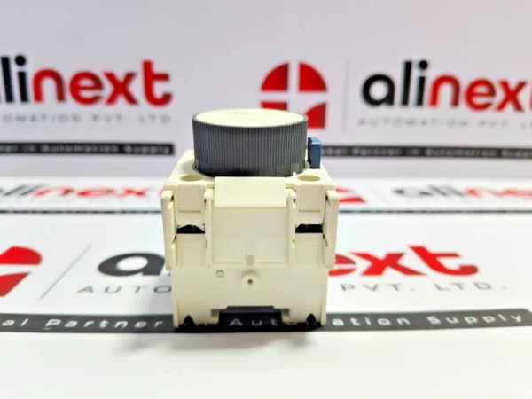 Schneider Electric LADS2 time delay block 1-30s