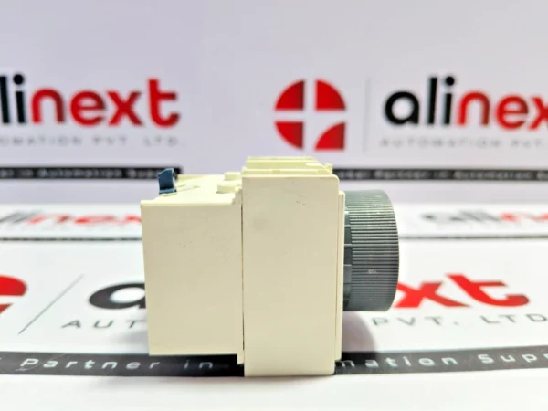 Schneider Electric LADS2 time delay block 1-30s