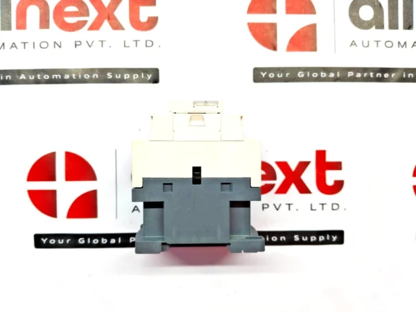 Schneider Electric TeSys CAD32M7 control relay 220V 50/60Hz