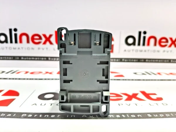 Schneider Electric TeSys CAD506M7 control relay 220V 50/60Hz