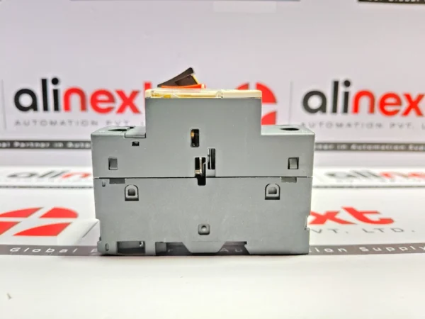 Schneider Electric TeSys GV2ME05 motor circuit breaker