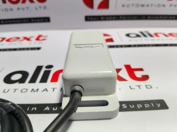 Siemens 3SE6020 control module