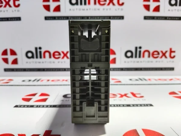 Siemens SIMATIC S7-300 digital output module 6ES7322-1BL00-0AA0